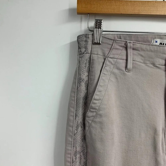 Paige Women's‎ Mayslie Jogger Light Gray Mid Rise Zip Hem Stretch Pants Size 26 - Picture 3 of 14